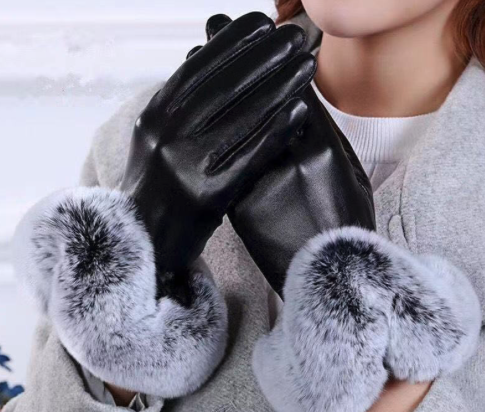 Glistensport™ Winter Warm Touch Screen Fur Gloves