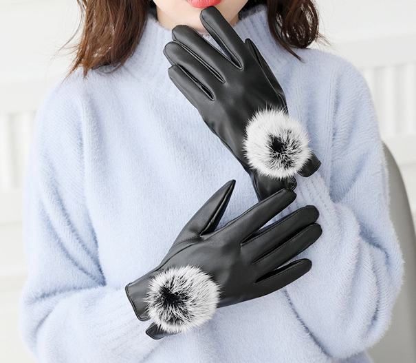 Glistensport™ Winter Warm Touch Screen Fur Gloves